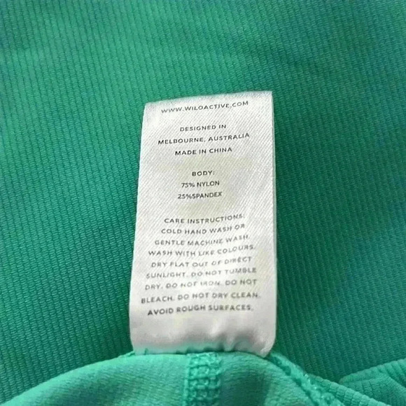 WILO THE LABEL Ribbed Green w/ Lavendar White Stripes Activewear Leggings Size M - Picture 8 of 8